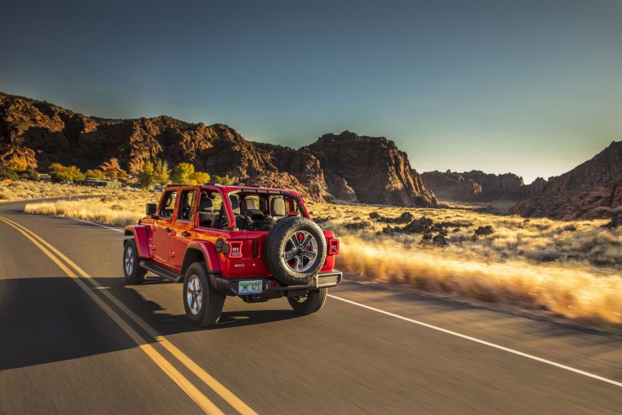  Jeep Wrangler Unlimited Sahara EcoDiesel (JL) 2019 года  (NA) (фото 32 из 39)